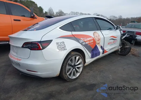 2018 Tesla Model 3 Long Range/Mid Range from USA, damaged, VIN 5YJ3E1EAXJF006476